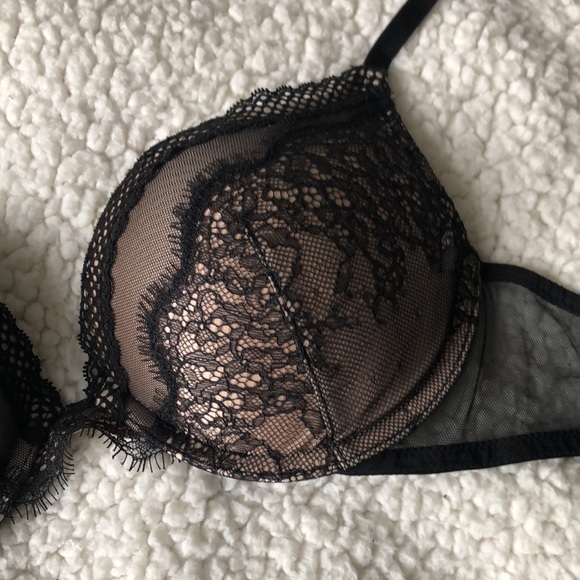 Victoria’s Secret black lace push up bra lace detail on back of strap Sz… - Picture 6 of 10